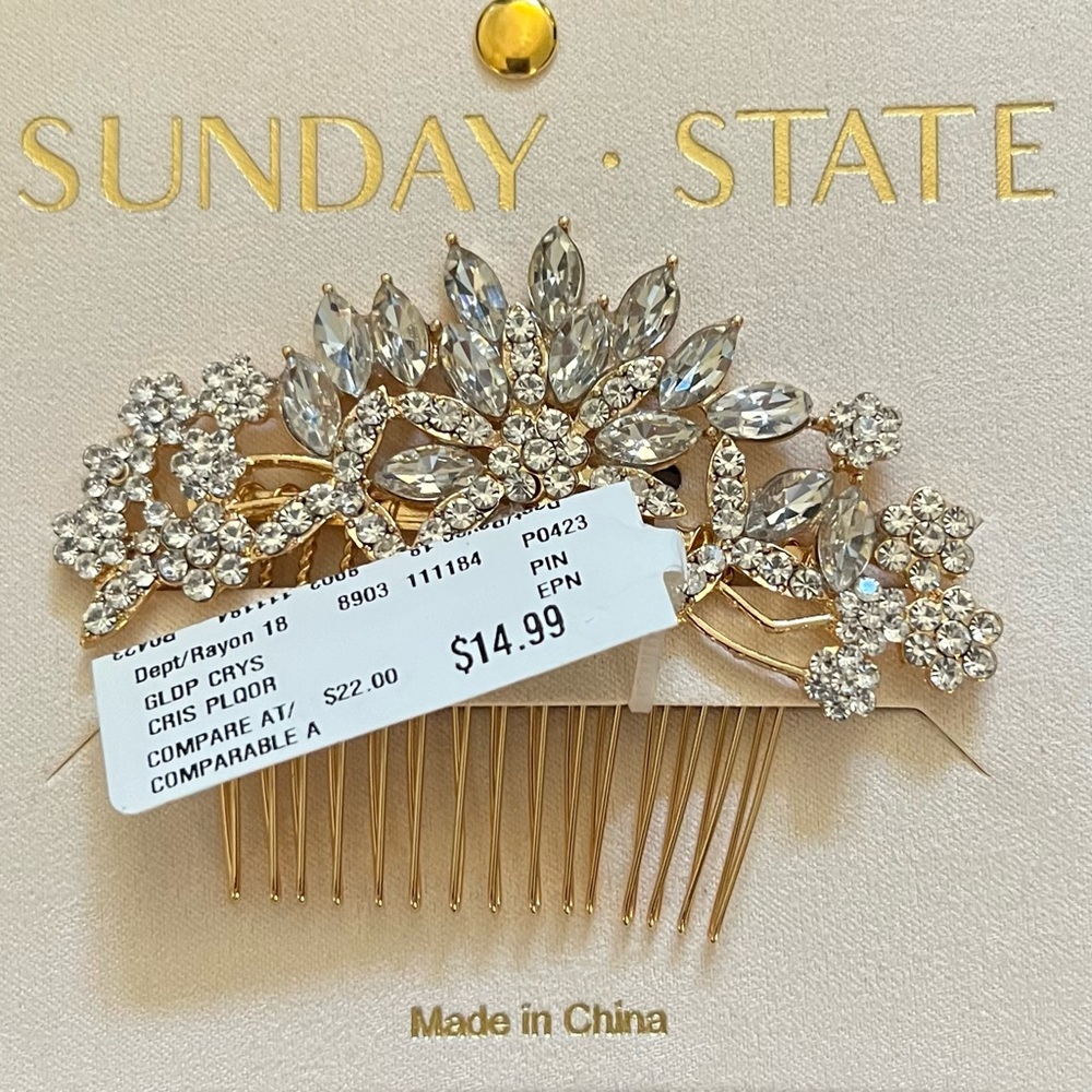 Gold coloured, beaded hair comb
